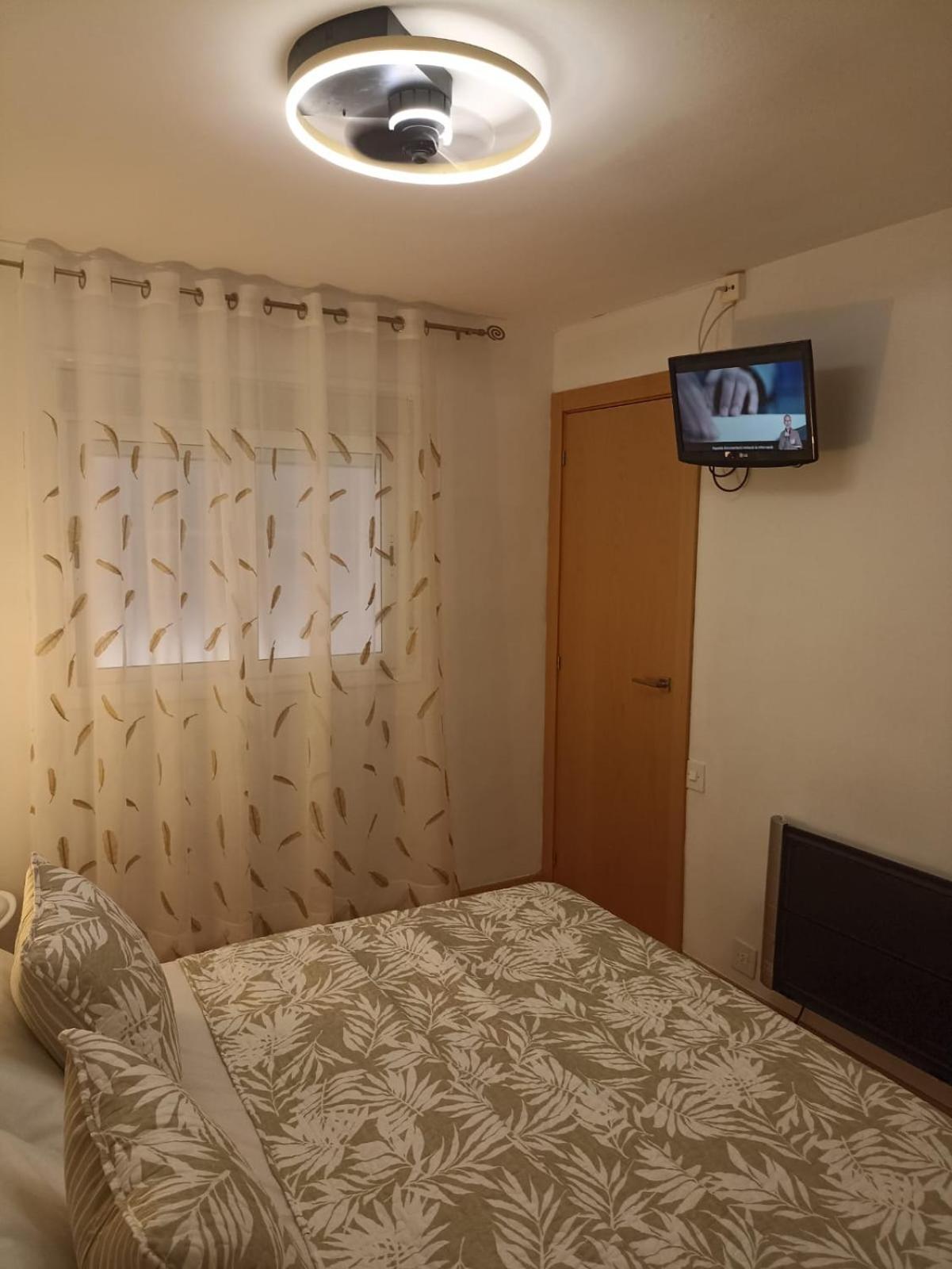 Brisas Del Mar Apartment Salou Phòng bức ảnh